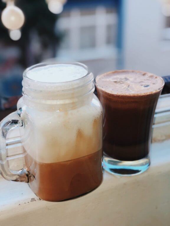 Iced Macchiato ve Çikolatalı Soğuk Kahve Yapımı