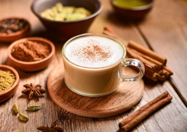 Chai Tea Latte Tarifi: Evde Kolay Chai Latte Yapımı ve Püf Noktaları
